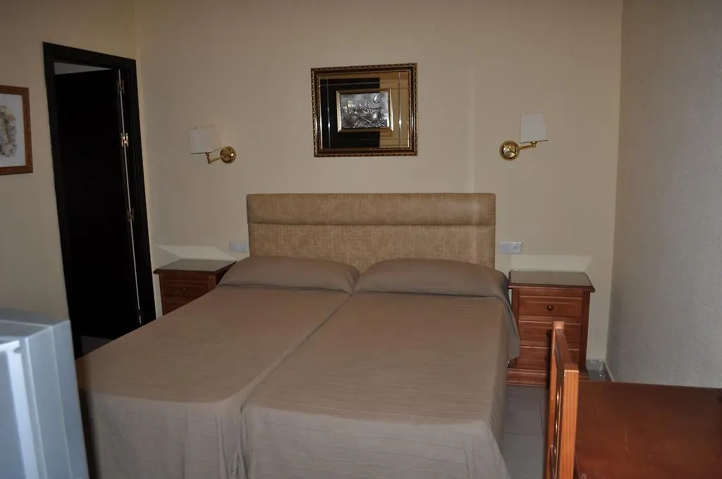 **  Hotel Roma San Fernando Spain
